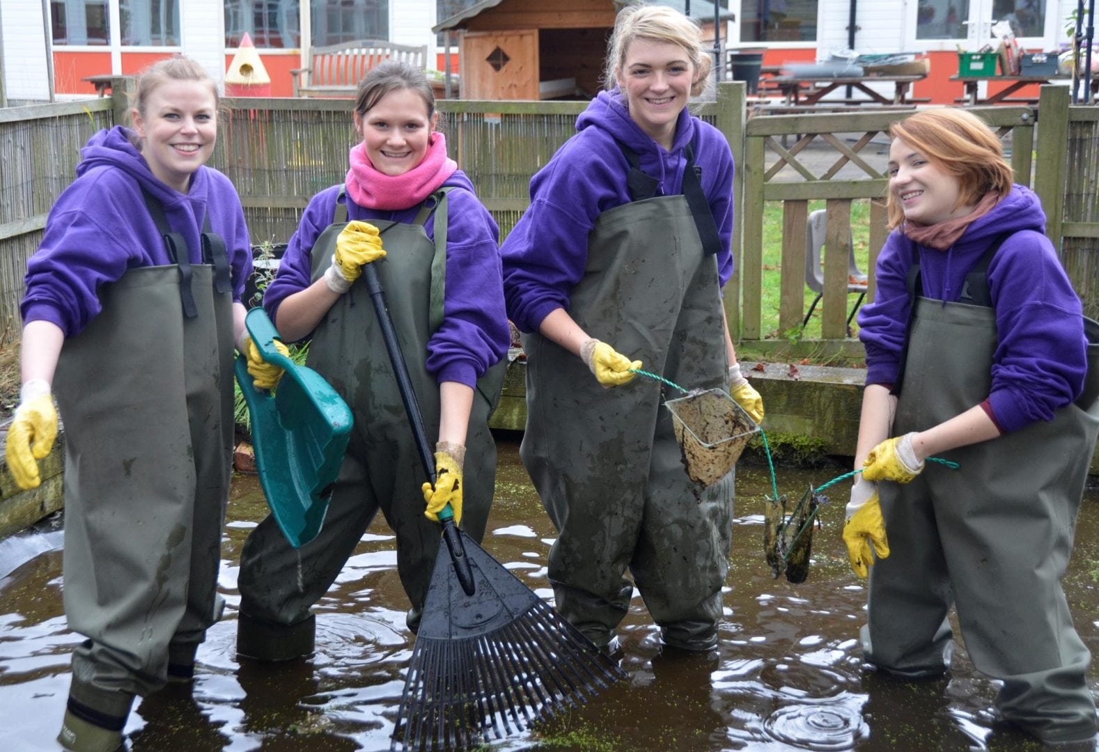 volunteering manchester