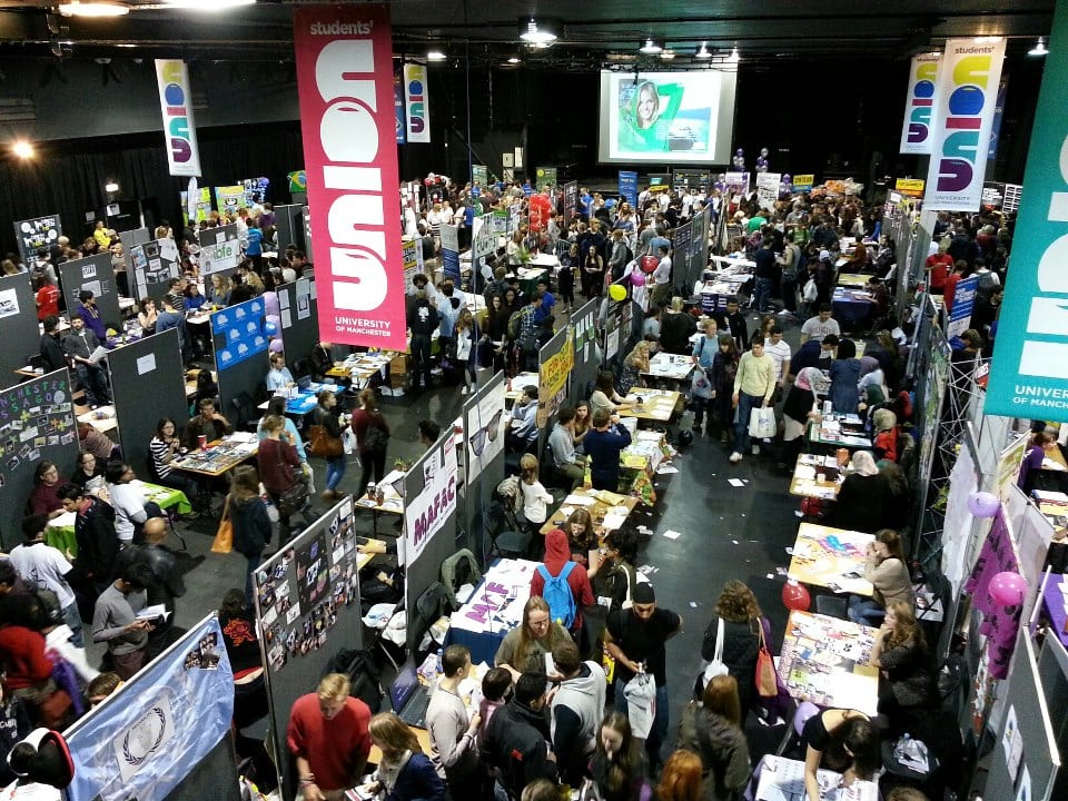 Students enjoying a welcome fair. This year, freshers will be online. Photo: Markus Arnold