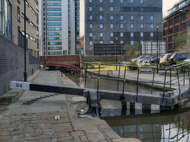 Image: David Dixon @ geograph