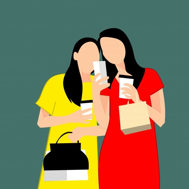 women-shopping-friendship