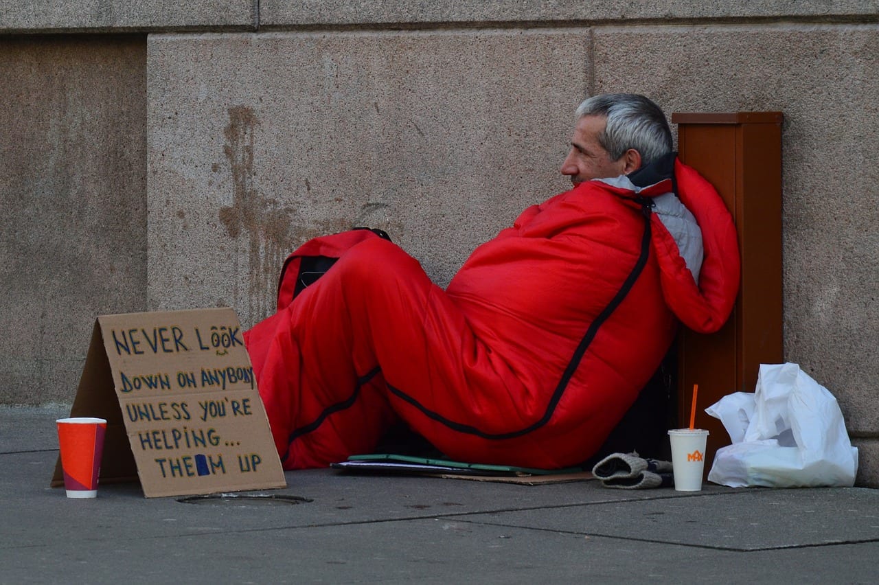 Homeless Photo: quinntheislander@pixabay