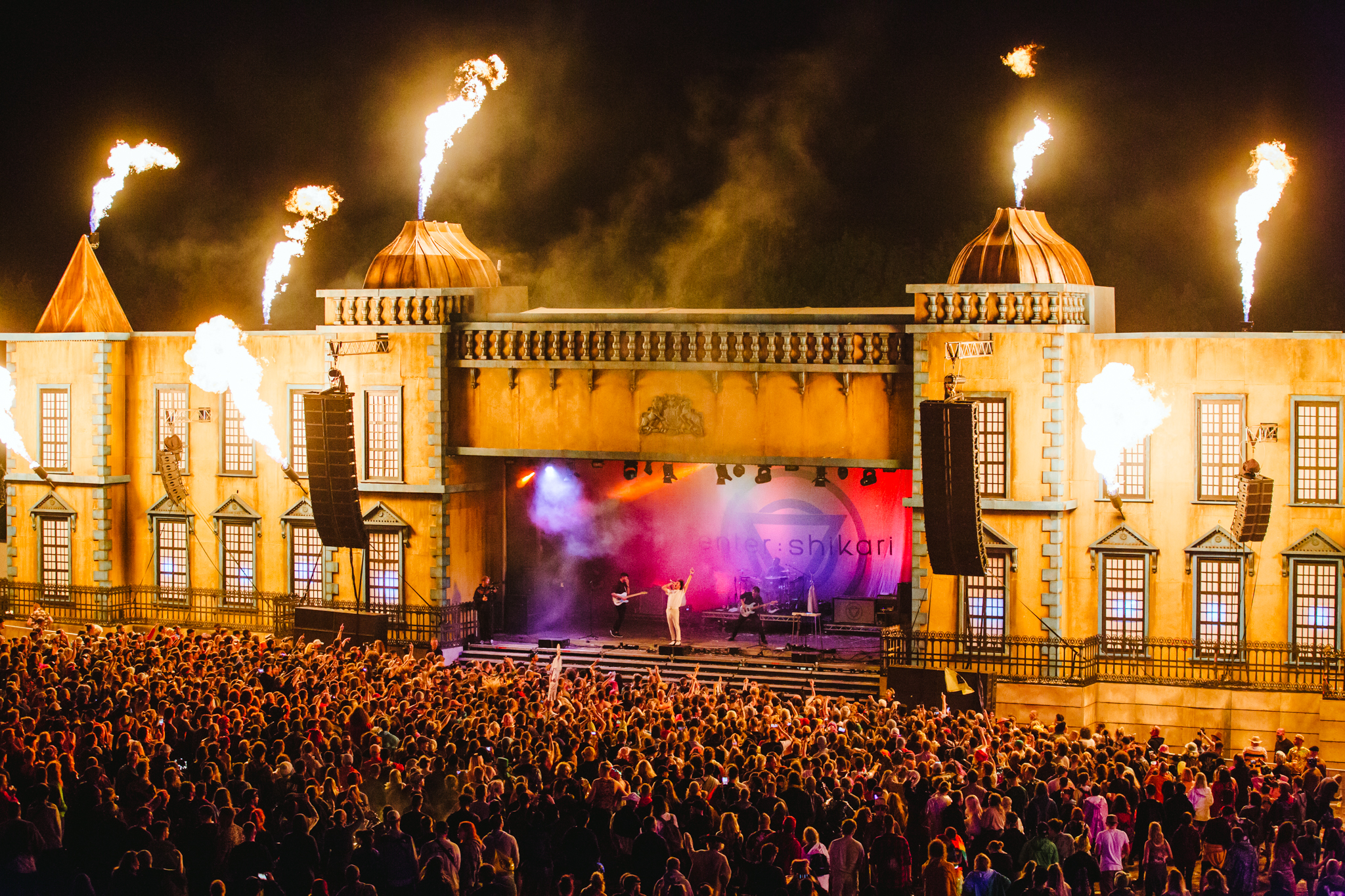 BT2018_DerekBremner_TownCentre_EnterShikari_Sat_0067