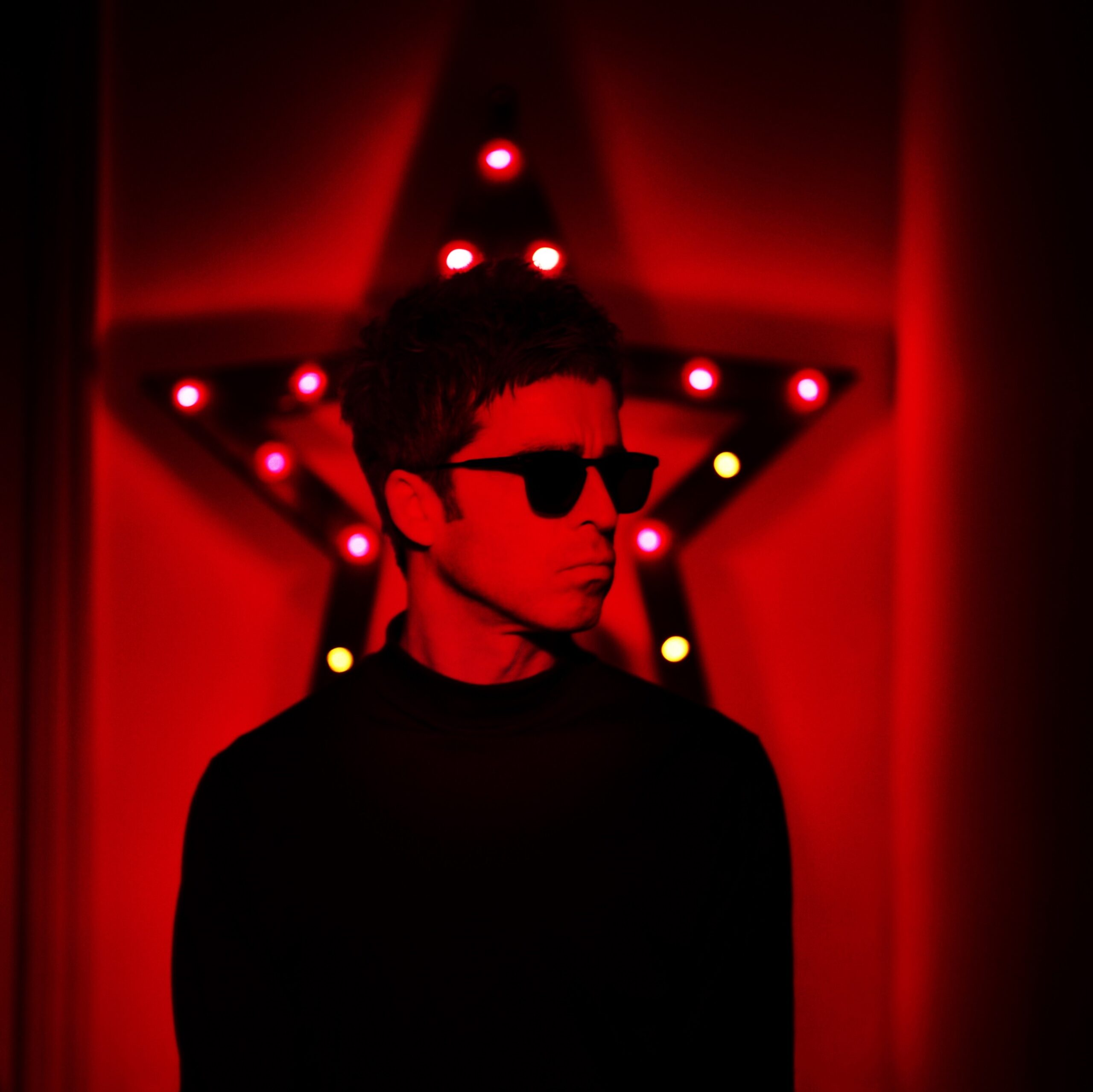 Noel Gallagher - new colour 1 (c) Lawrence Watson 2017