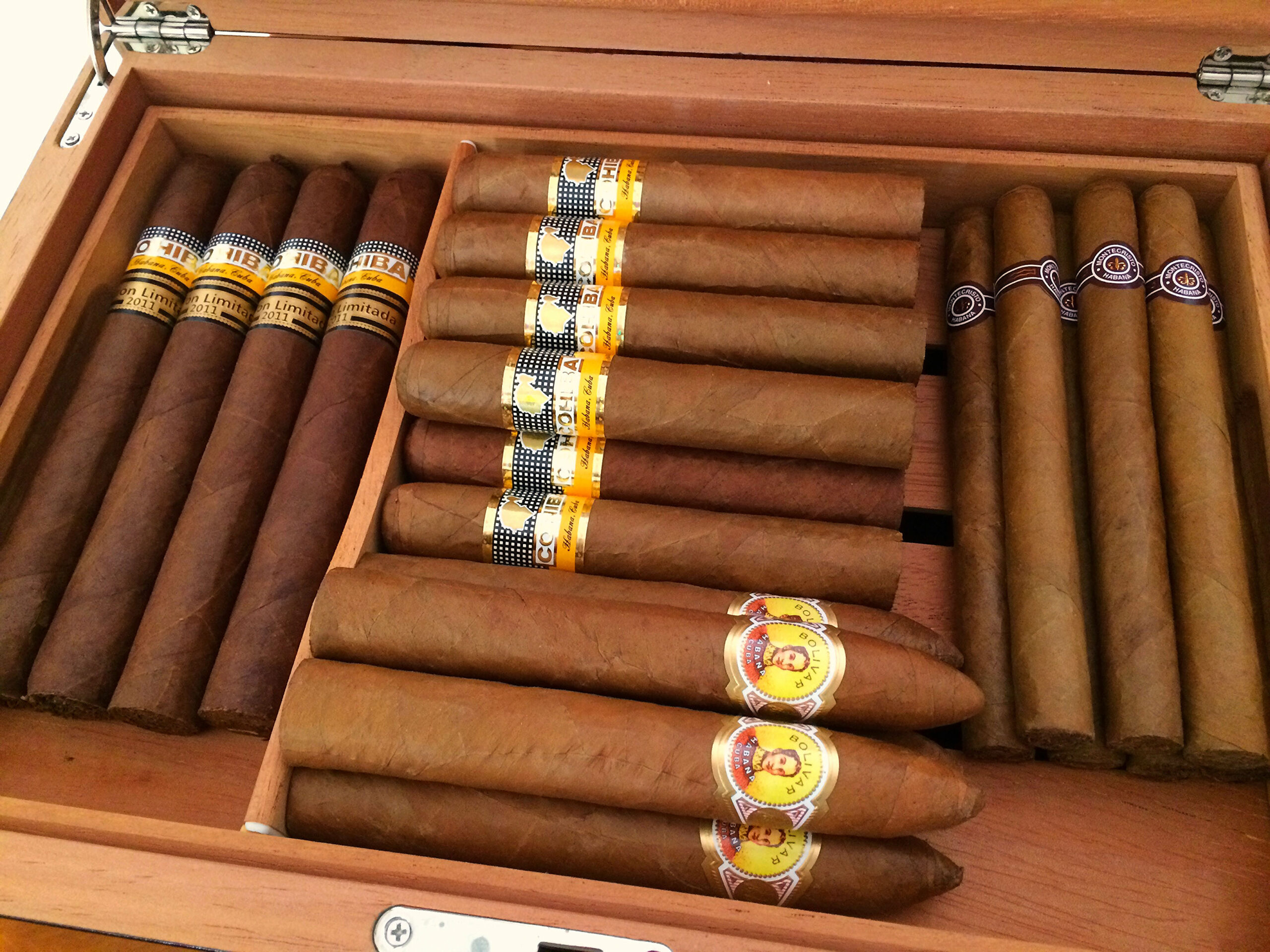 Cigars photo: Carter Brown @flickr