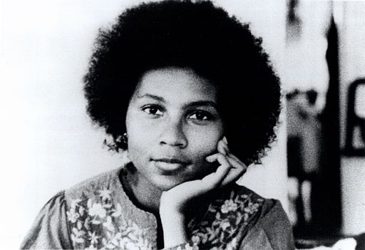 bell hooks photo: Montikamoss@wikimedia commons