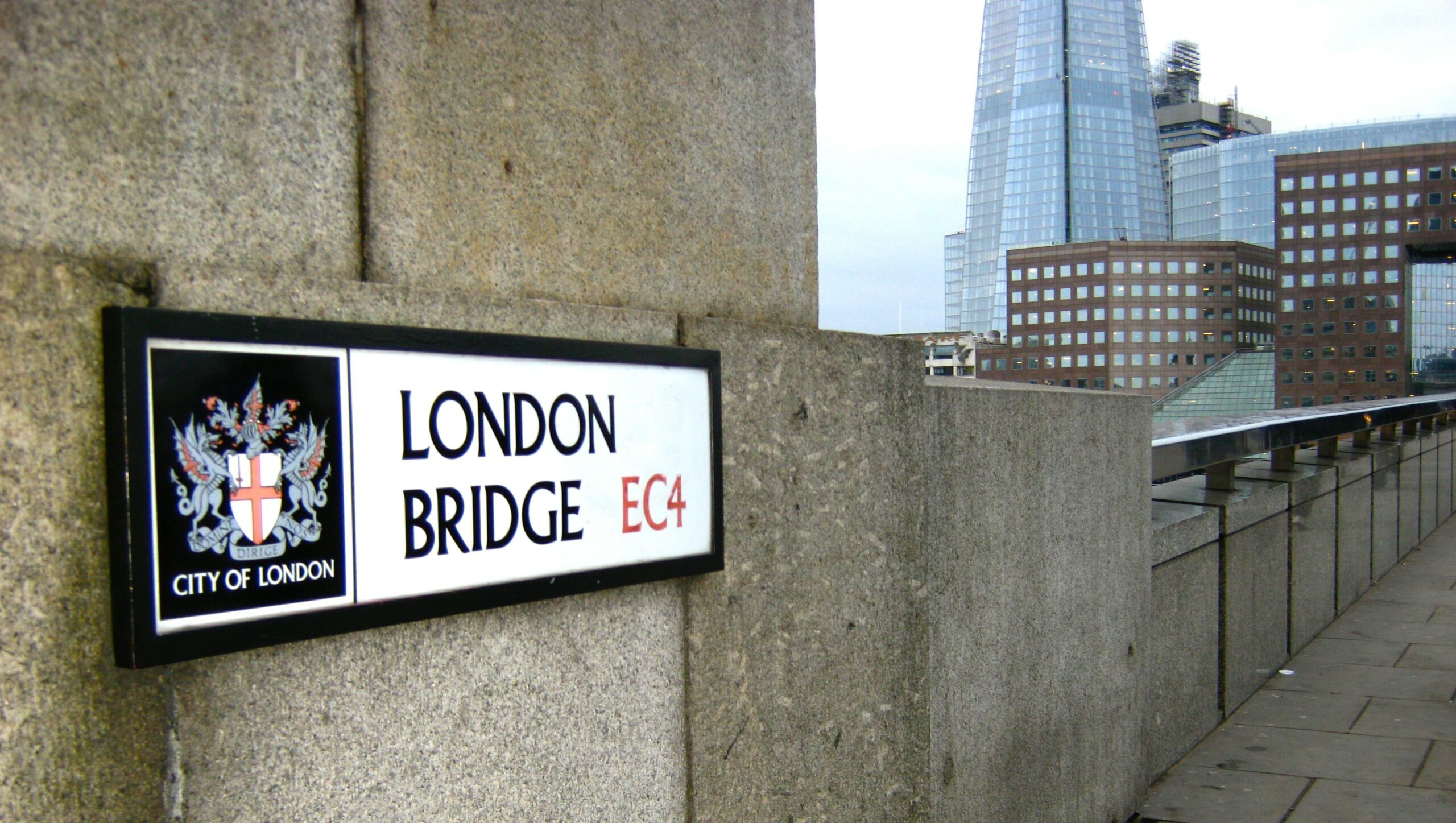 bridge-london-london-bridge-street-411126