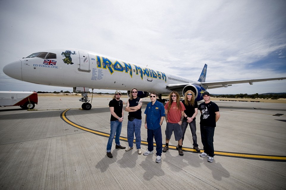 Iron Maiden live MELBOURNE 6th Feb