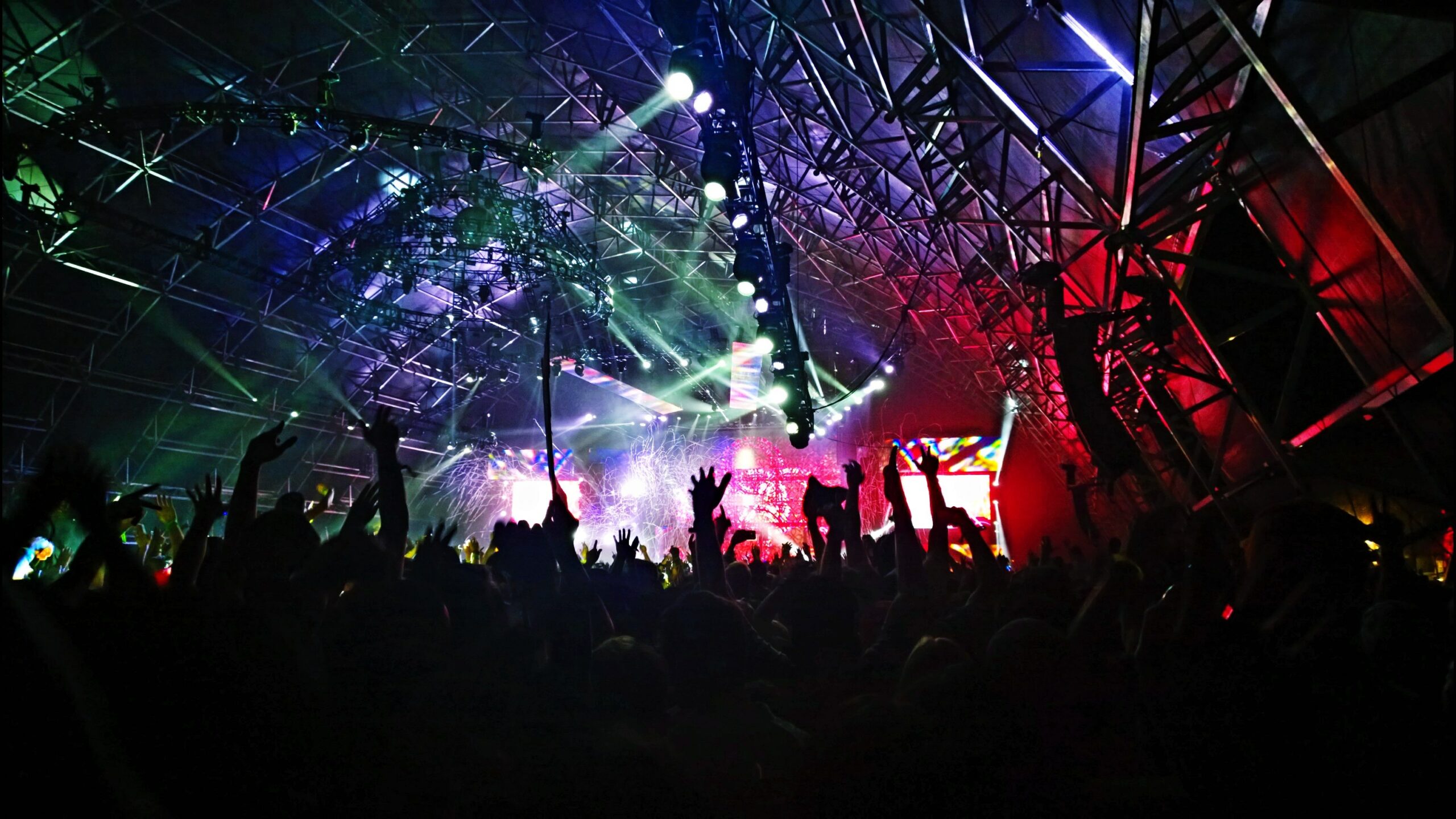 concert venues photo: Boga Rín @UnSplash