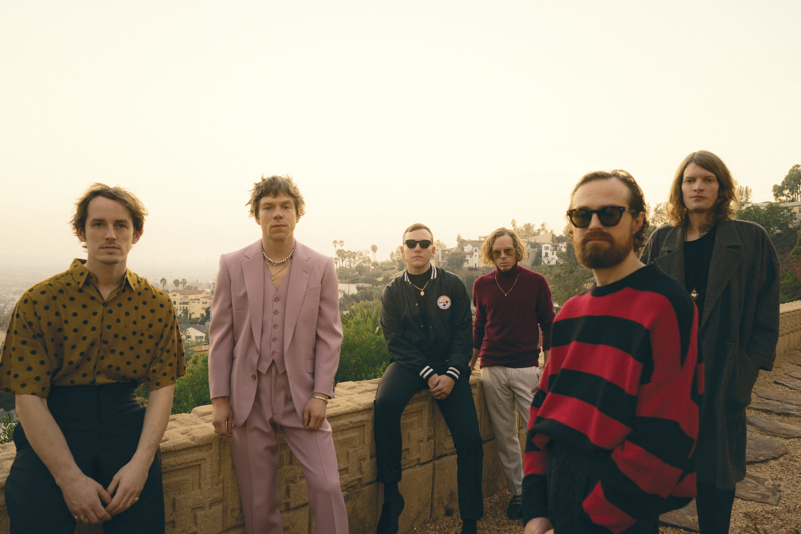 Press Shot: Cage the Elephant - Neil Krug