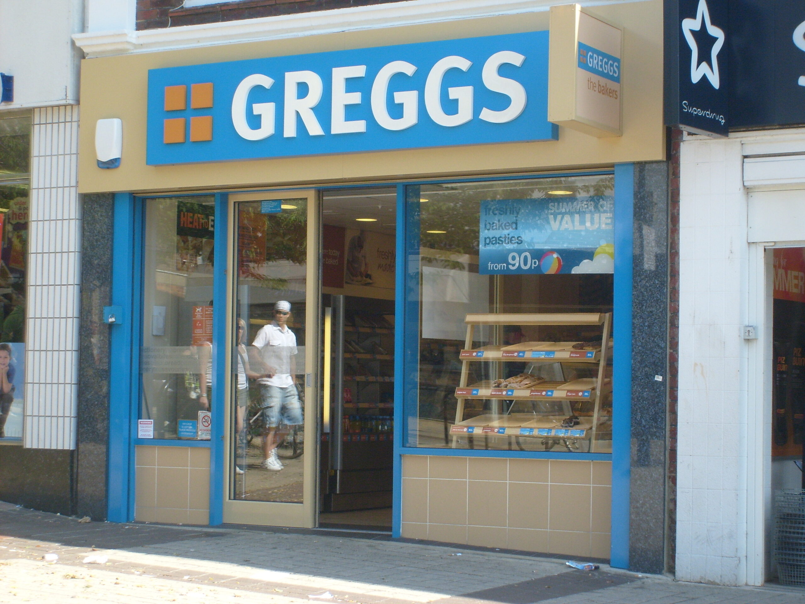 Modern_Greggs_The_Bakery