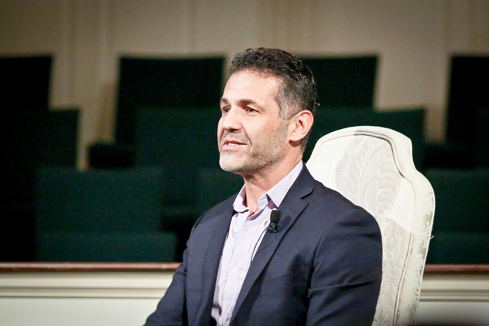 1599px-Khaled_Hosseini_(9039699646)