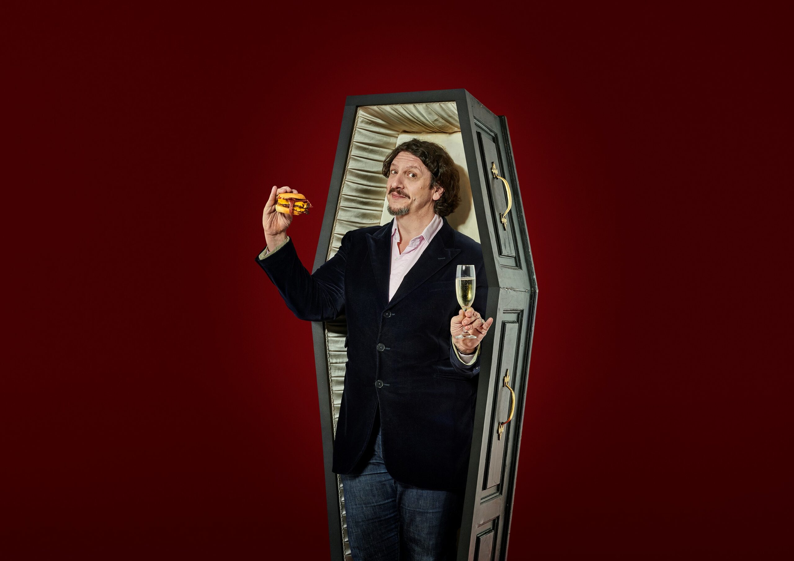 Jay-Rayner_Coffin_burger_square (2)