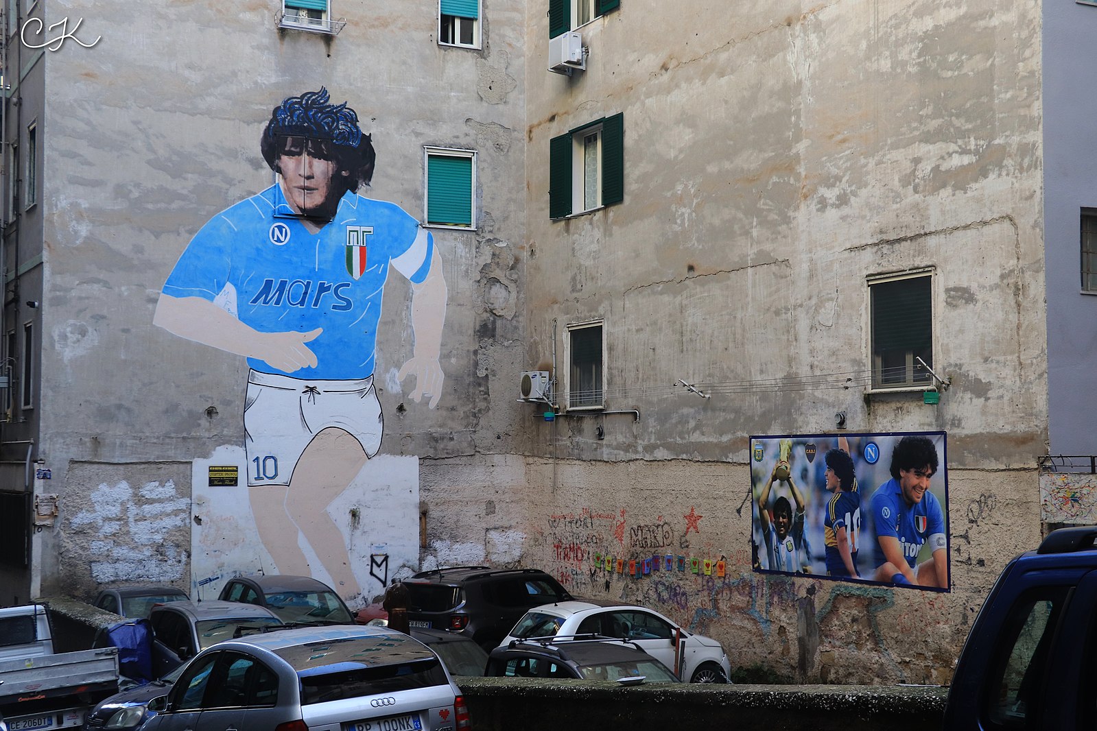1599px-Diego_Maradona,_Napoli