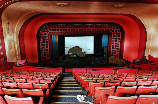 cinema 2