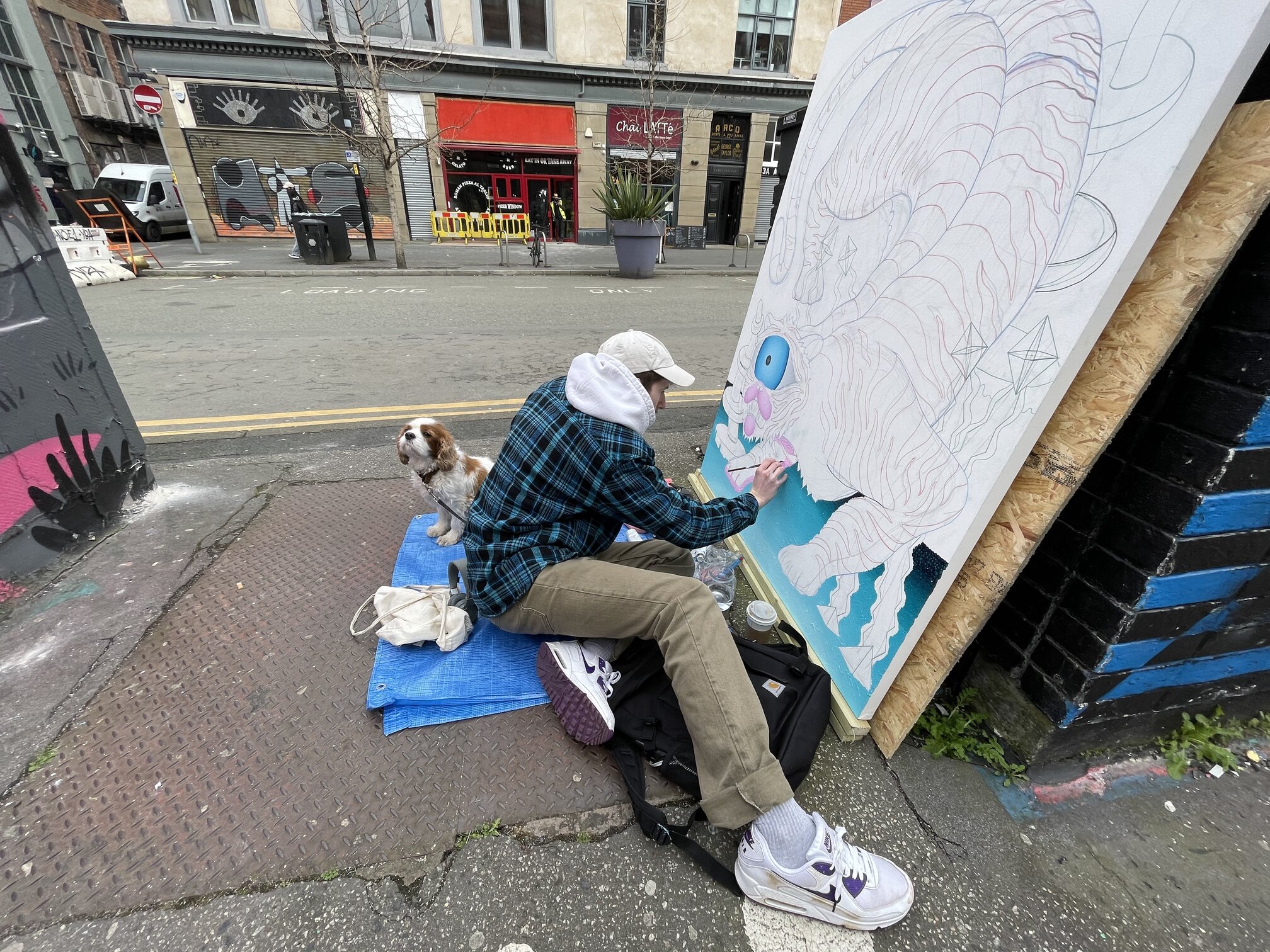Artist Ben Van de Wouw at work Photo: @courtneymaysophia on Instagram