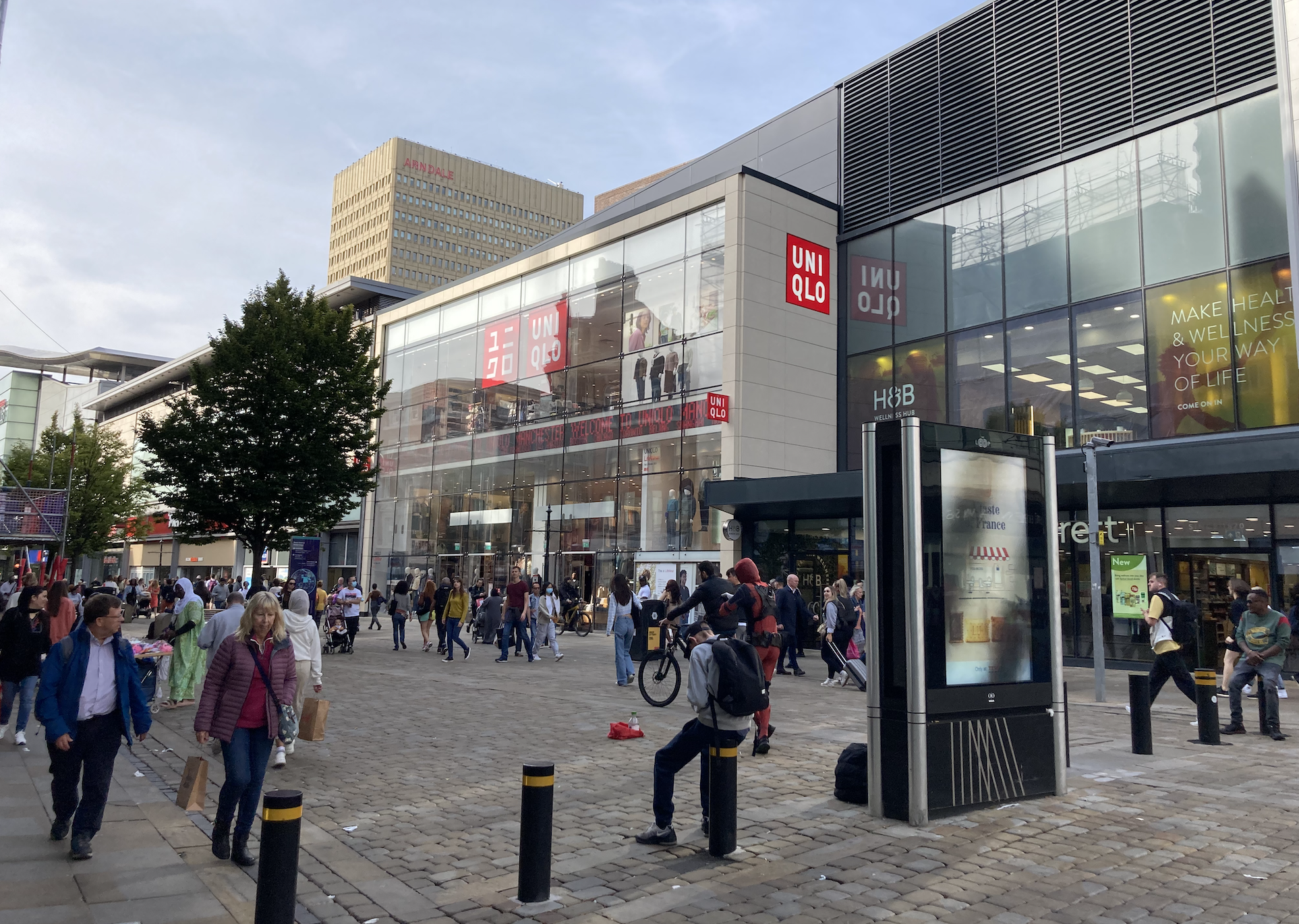 The best place to buy clothes in manchester