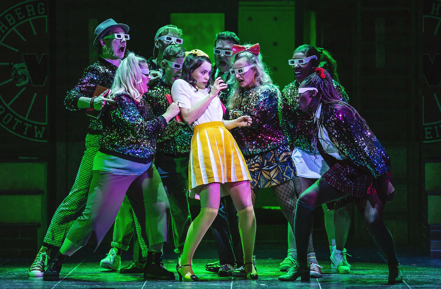 Lizzy-Parker-Heather-Mcnamara-the-cast-of-Heathers-The-Musical-UK-Tour-2021-Photos-by-Pamela-Raith-10