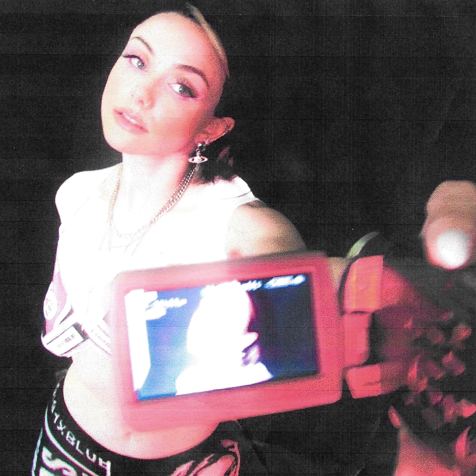 Lucy-Deakin-press-shot-20212