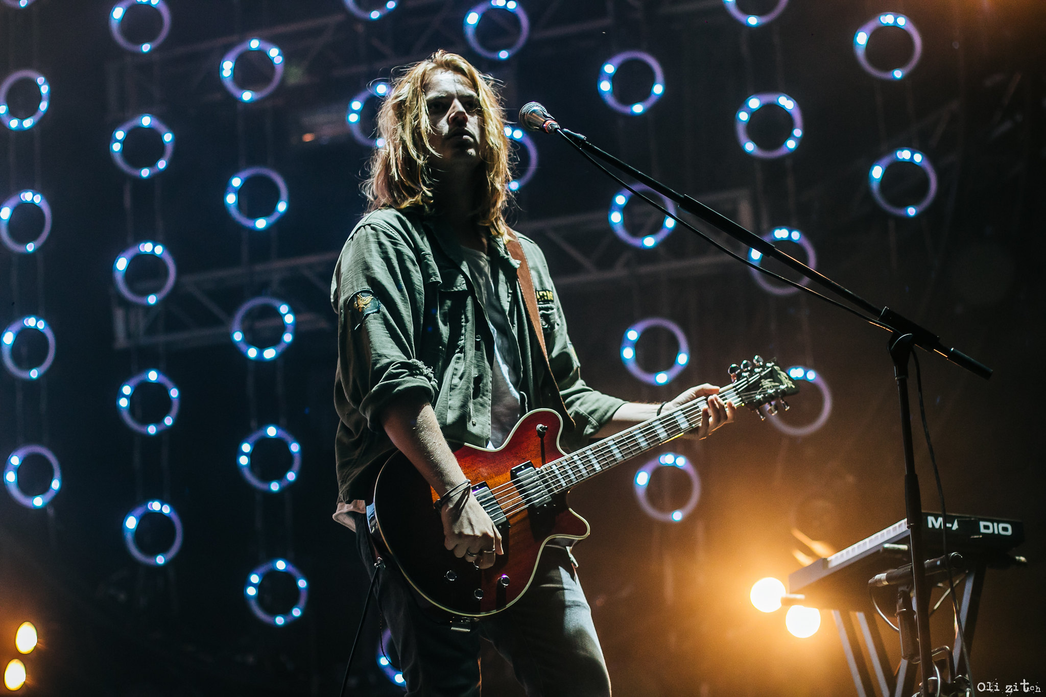 Nothing But Thieves