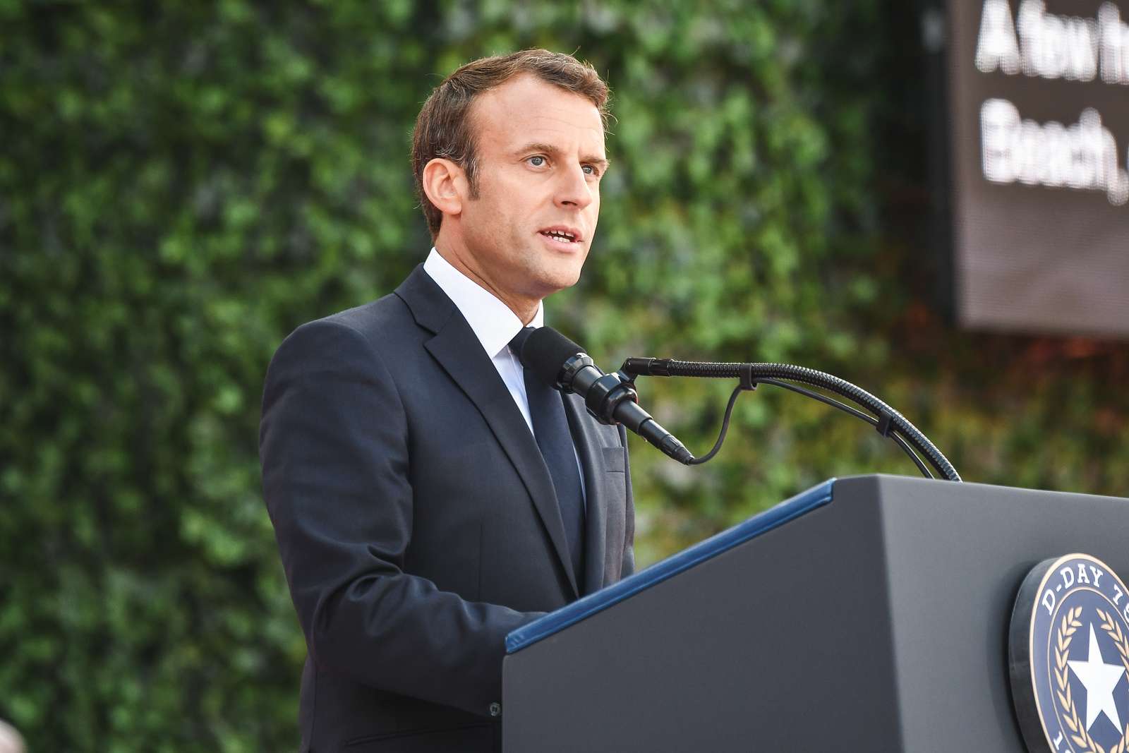 Emmanuel Macron: U.S National Archives and DVDs