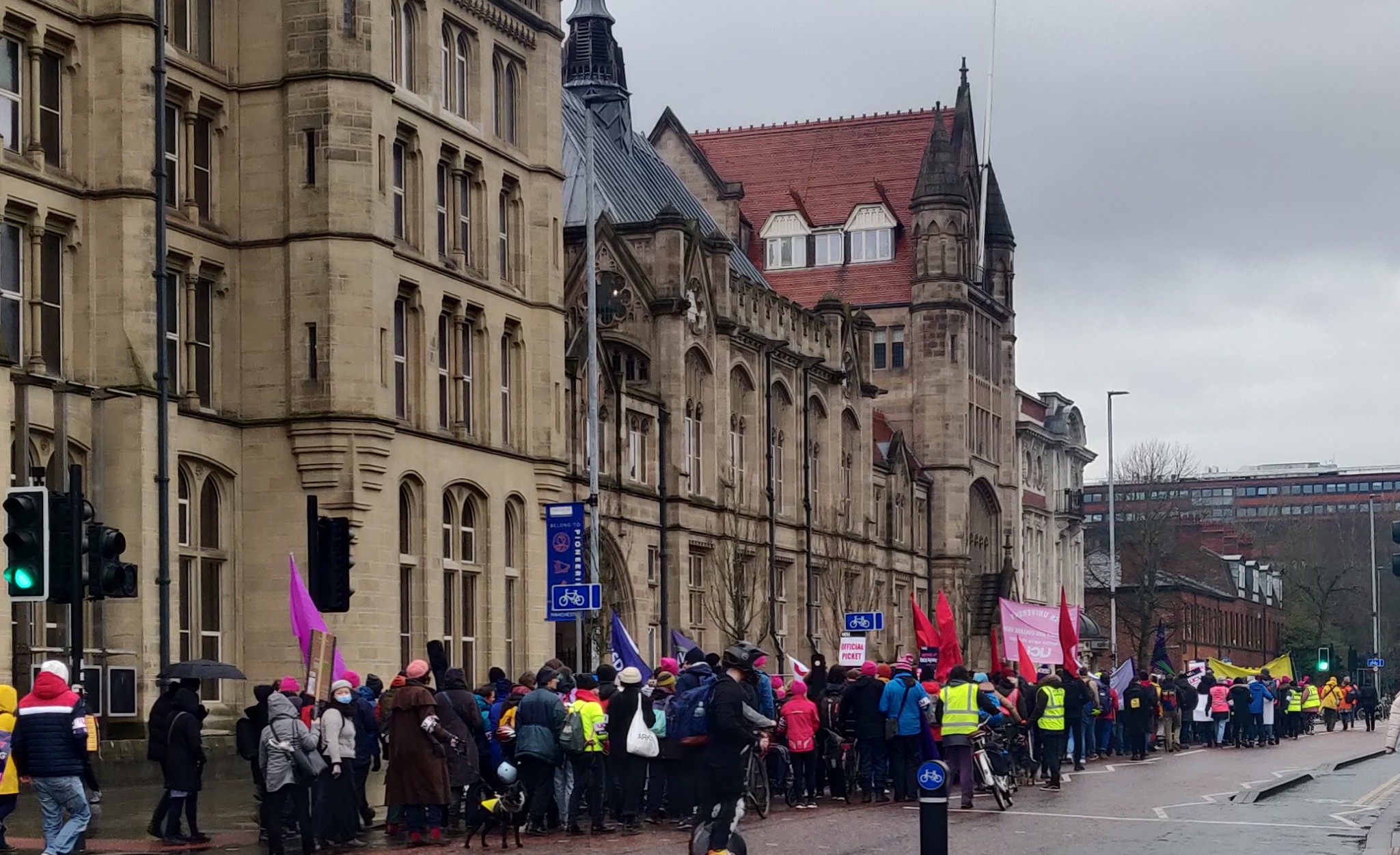 Striking UCU members in University