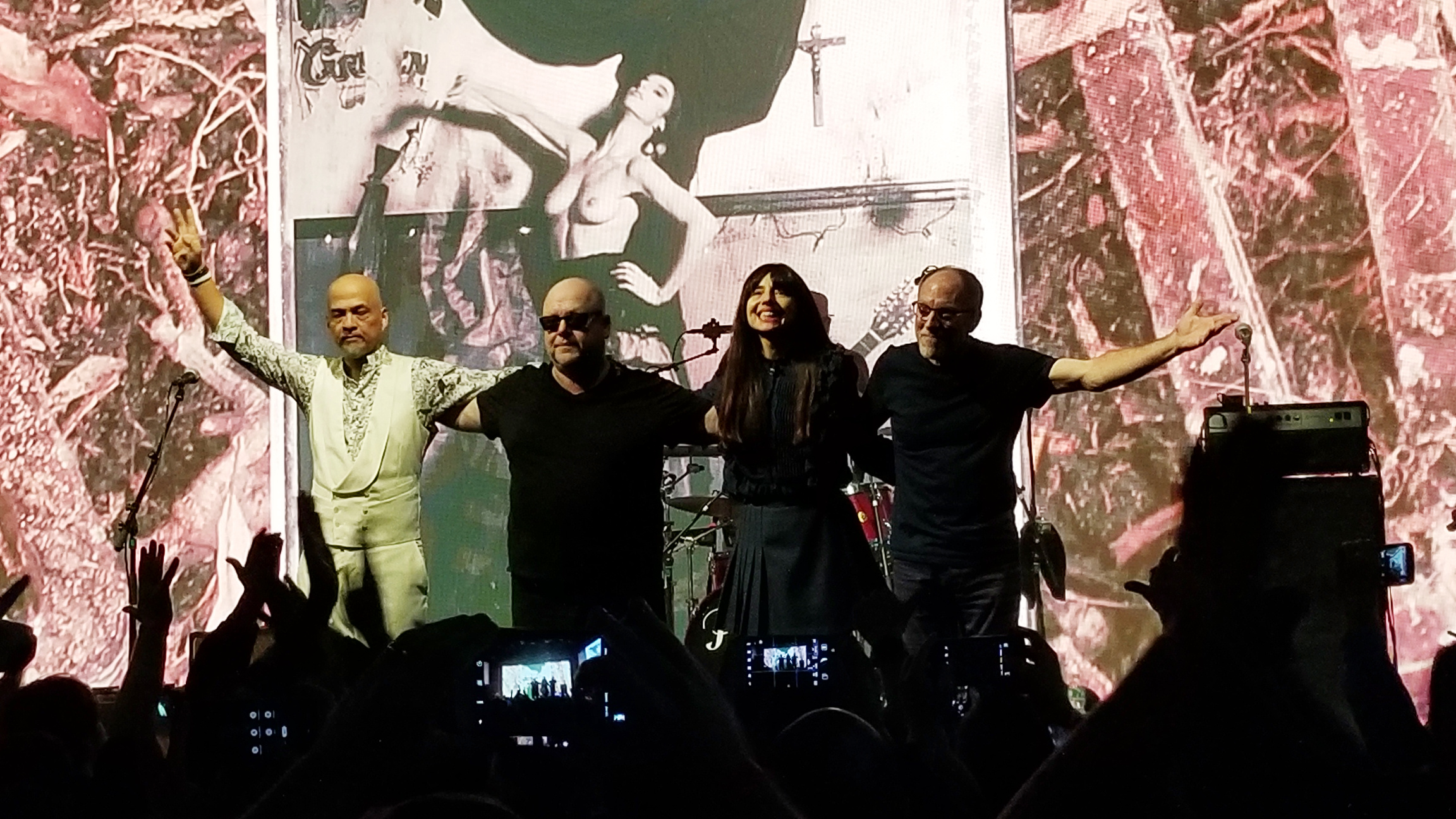 Pixies (31027966927)