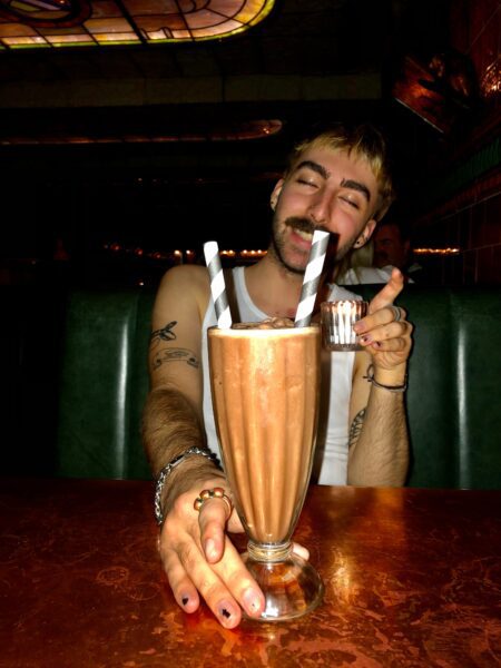 The Vegan Chocolate Chip Shake - Annie Dabb 