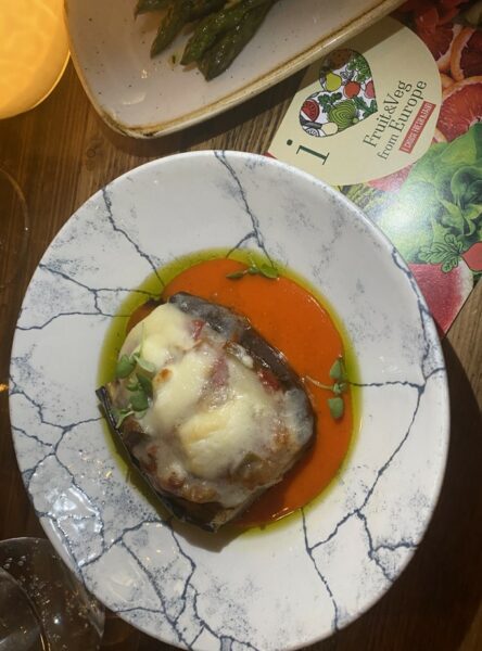 Stuffed aubergine