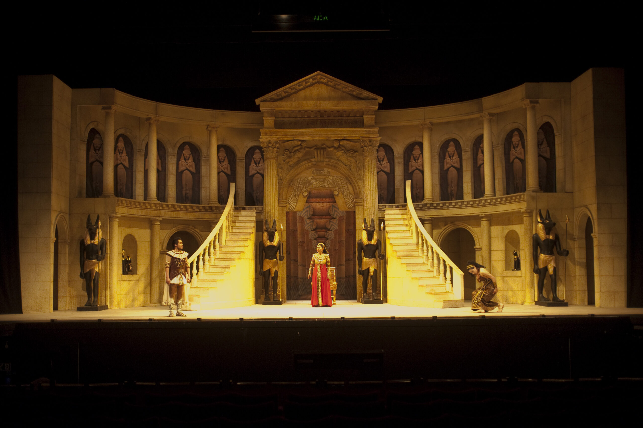 Aida 4