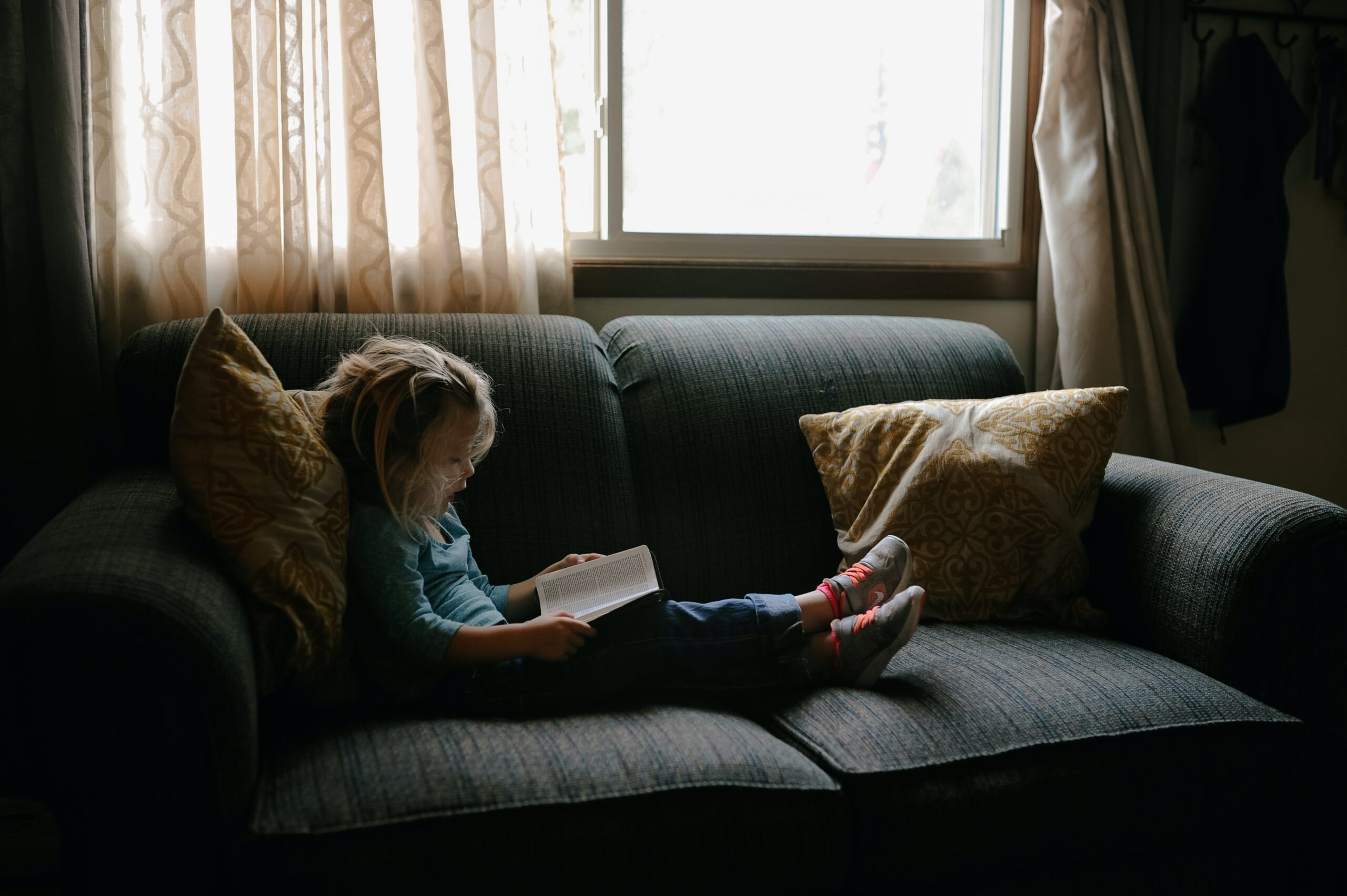 Child Reading Pic