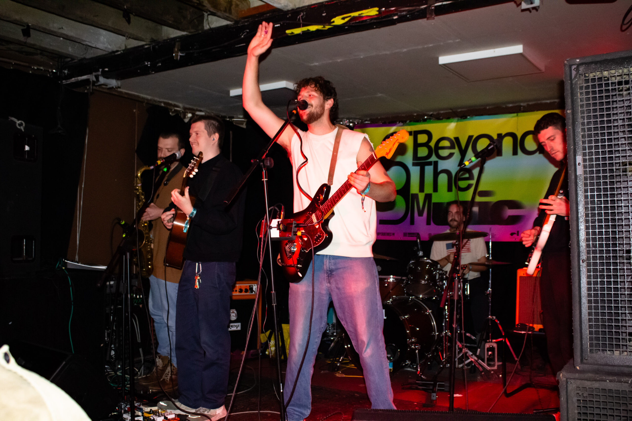 Moreish Idols Live at Aatma