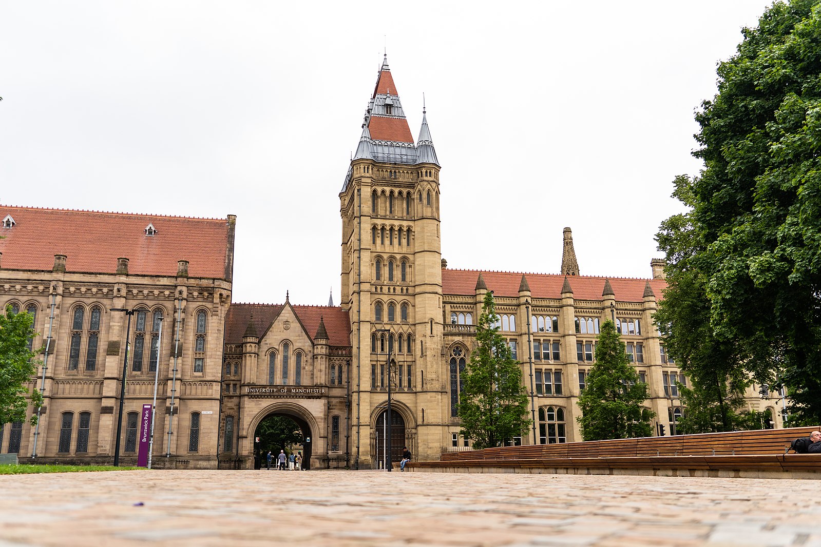 University_of_Manchester_Brunswick_Park_Building_-_50140689541