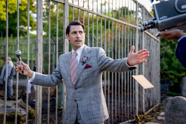 jason schwartzman the ballad of songbirds and snakes