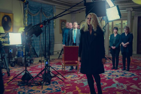 Scoop TV show still featuring Billie Piper 
