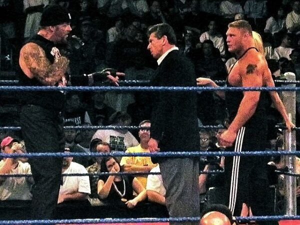 Undertaker,_Vince_McMahon,_Brock_Lesnar,_&amp;_Sable_in_a_WWE_ring