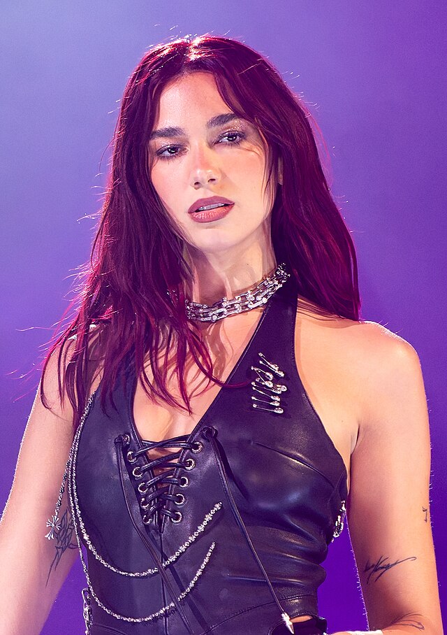 Glasto24_28_300624_(259_of_545)_(53838014719)_(cropped)