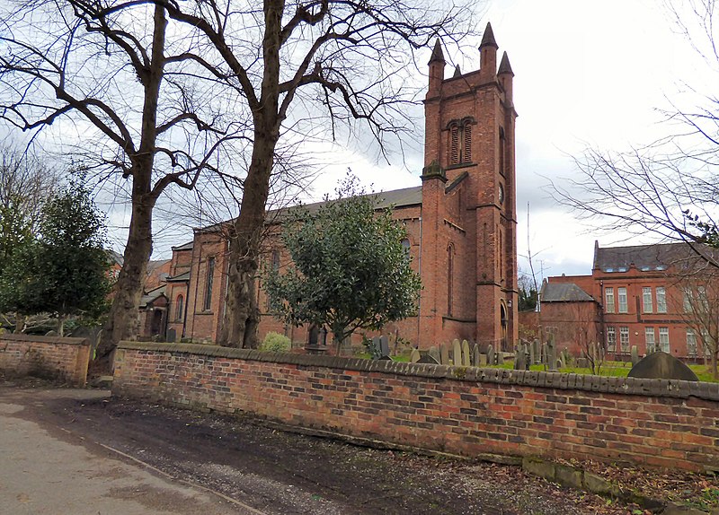 St_Pauls,_Withington_(geograph_6062249)