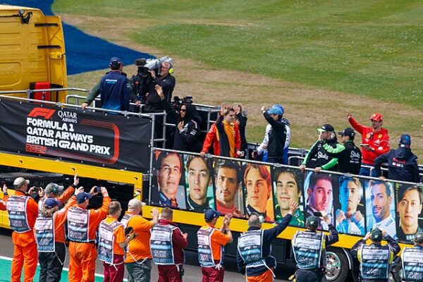 2024_British_Grand_Prix,_drivers_parade_(4)
