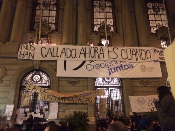 Toma-UC-el-Puclitico