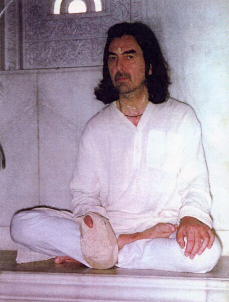George_Harrison_Chanting_Hare_Krishna