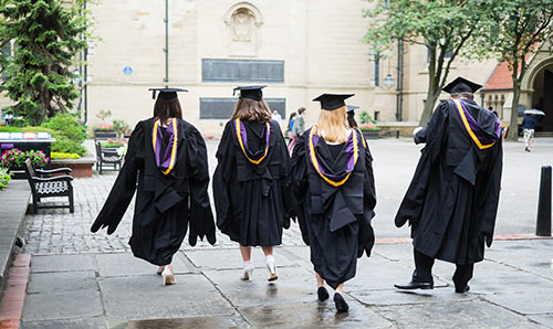 Alumni-student-backs
