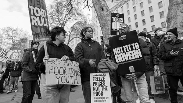 Not_Fit_to_Govern_(51982439259)
