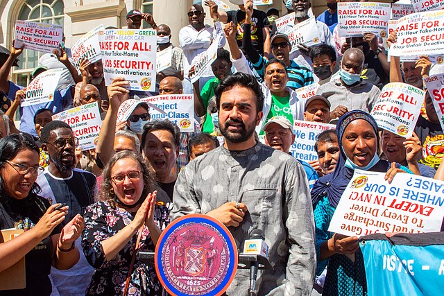 NYS_Assemblymember_Mamdani_@_NYTWA_Rally_@_City_Hall_9