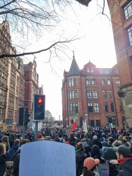 Counter protesters moving from Sackville Gardens
