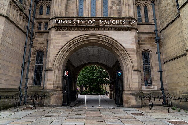 University_of_Manchester_Building_-_50140687036