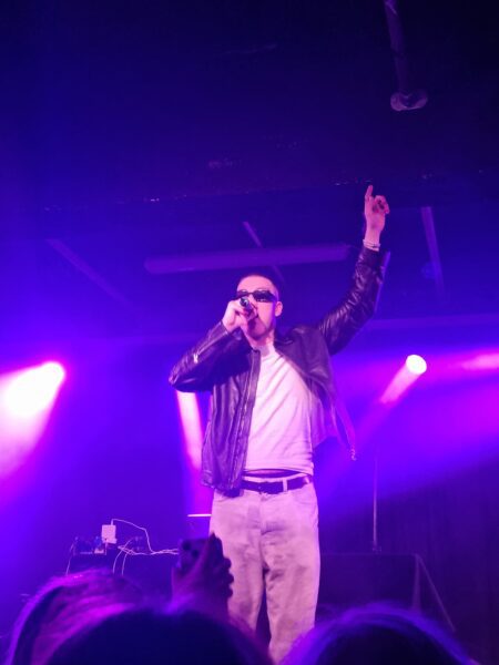 GULLI opening for VÆB