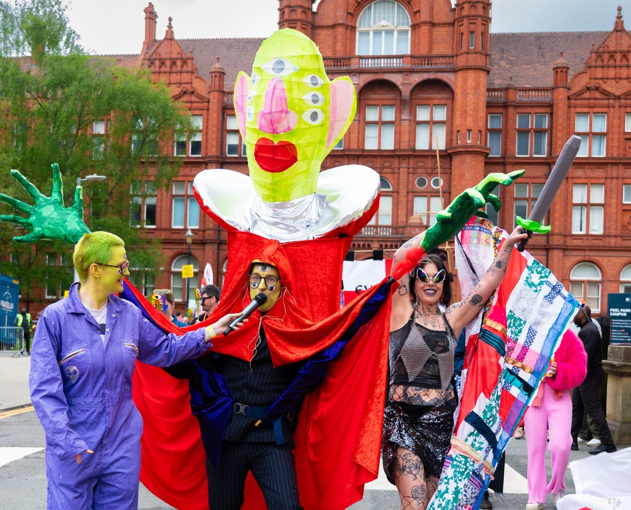 AlienLeaderParade-ArtDirectorSamSelley